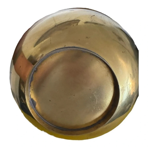 Large Vintage Brass Bowl - Picture 4 of 9